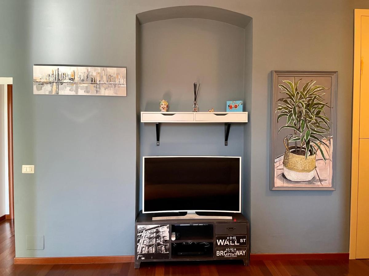 The Painting Apartment. A Central And Lovely Apartment In Milaan Buitenkant foto